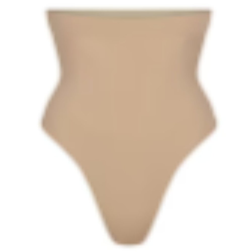 (1185/2454/55)) SKIMS SEAMLESS SCULPT HIGH-WAISTED THONG - CLAY