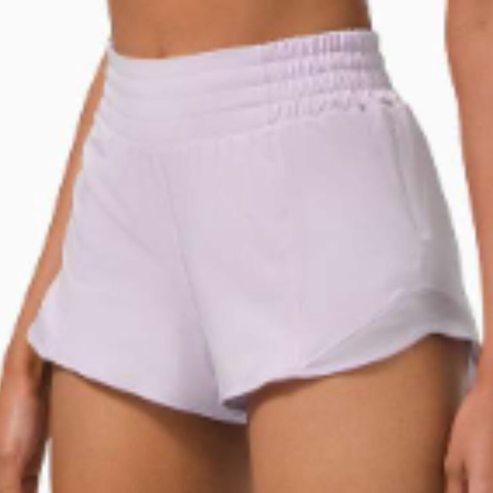 (6359) Lululemon Hotty Hot Short *High-Rise 2.5" Lavender Dew In SZ 10